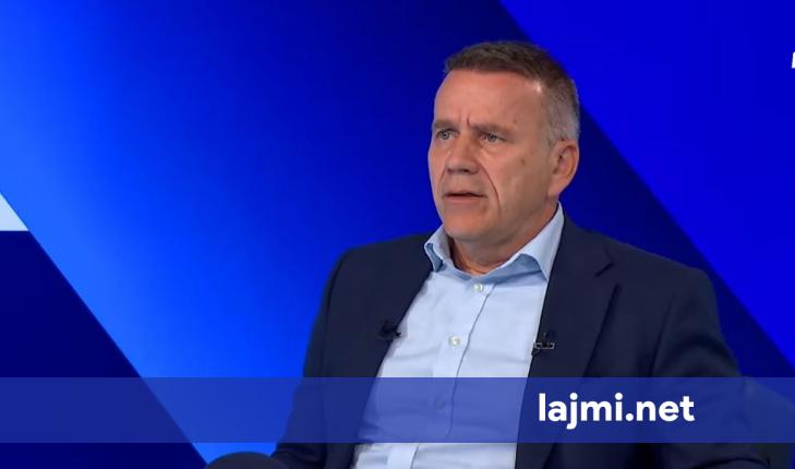 Arifi  Flitet se VV ka krijuar 40 mijë profile të rreme për të sharë e fyer