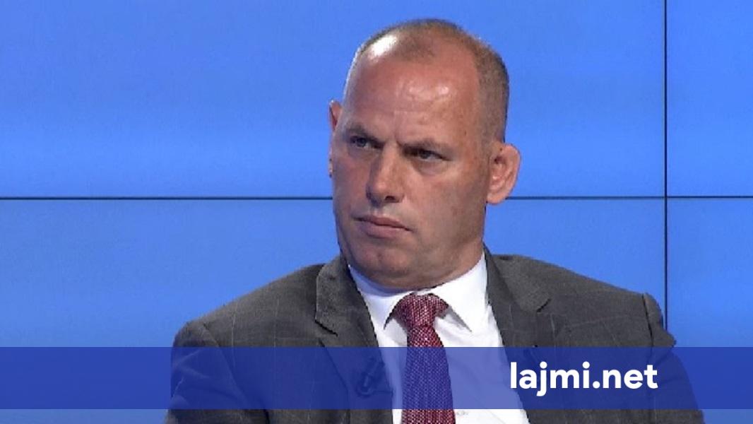 Lladrovci reagon për zhvillimet politike  Citon ambasadorin amerikan