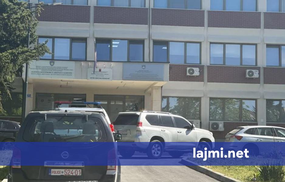 Aksioni tek Agjencia Kadastrale   Prokuroria i ndalon për 48 orë pesë personat e arrestuar