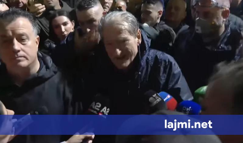 Tubimi i PD së  reagon Berisha  Ishim në marshim paqësor  policia na bllokoi rrugën  do marrin përgjigjen e merituar