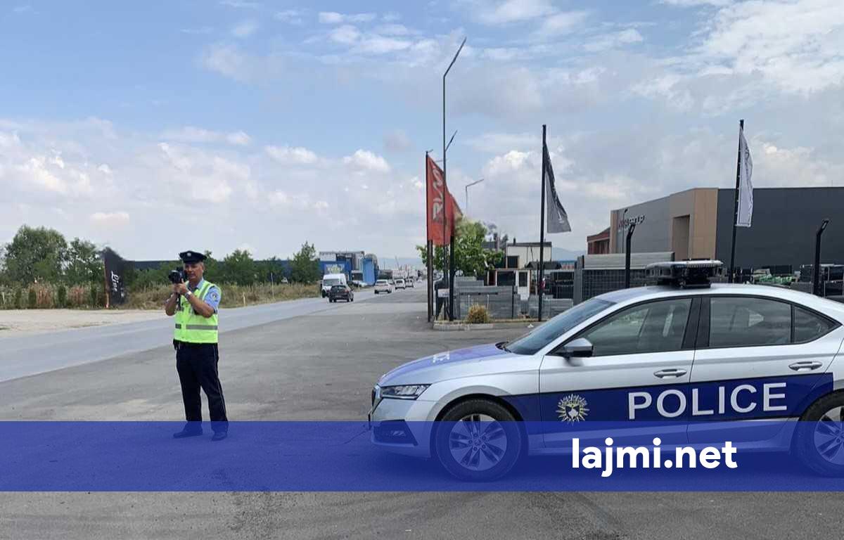 Ferizaj  Brenda javës u regjistruan 23 aksidente  njëri nga ta me fatalitet   Shqiptohen mbi 1400 gjoba dhe pezullohen 18 patentë shoferë