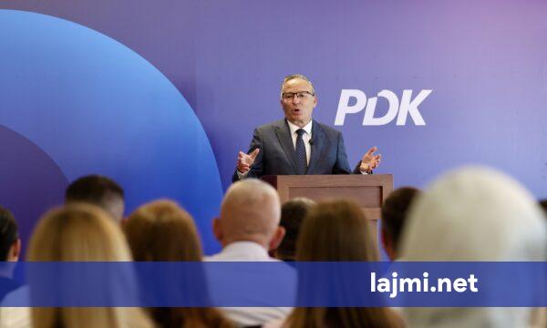 Hamza spjegon sloganin e PDK së  Stop krizave  stop Albin Kurtit  stop Vetëvendosjes