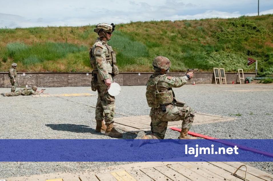 Në poligonin e qitjes në  Bondsteel   ushtarët amerikanë kryejnë stërvitje
