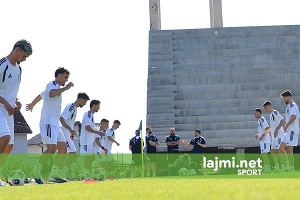 Një qendërmbrojtës largohet nga grumbullimi i  Dardanëve 
