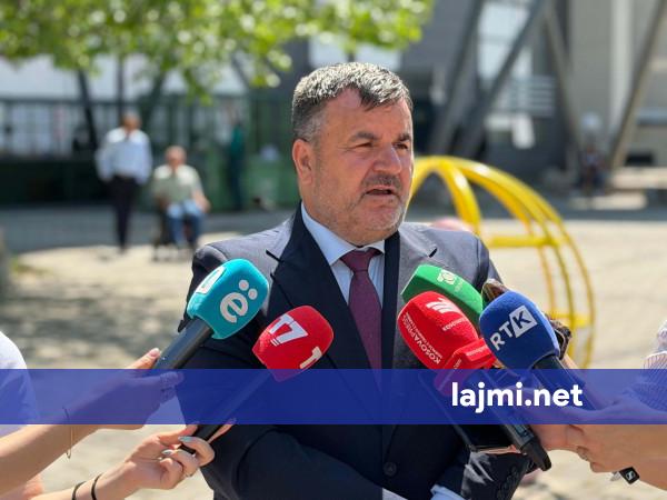 Vogëlushja te Kurti  avokati  Të ndalet ekspozimi i fëmijëve në fushatën zgjedhore