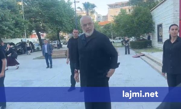 Gazetari italian pyet Ramën për Zvërnecin  A s mendoni se u gjunjëzoheni pak si shumë liderëve perëndimorë  Edhe Trumpit 