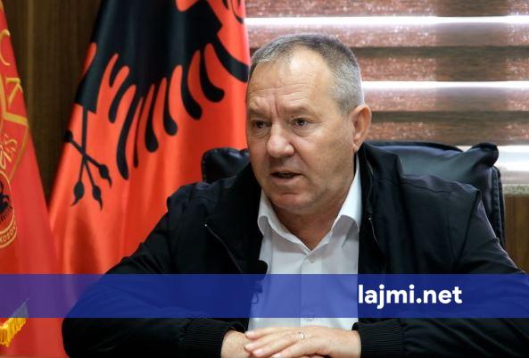 Gucati reagon pas protestës në Shqipëri  Stema e UÇK së po keqpërdoret