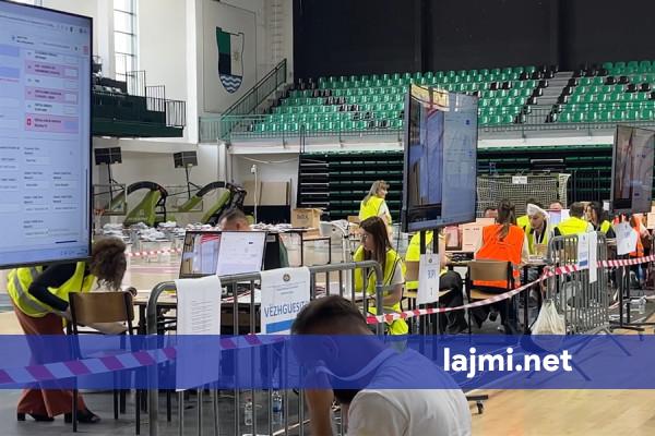 Vazhdon procesi i numërimit të votave nga përfaqësitë diplomatike  në radhë numërim i atyre me postë