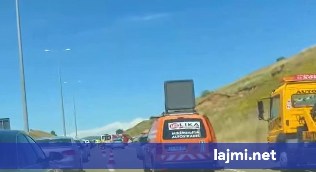 Aksident i rëndë në autostradën  Ibrahim Rugova   Policia në vendin e ngjarjes