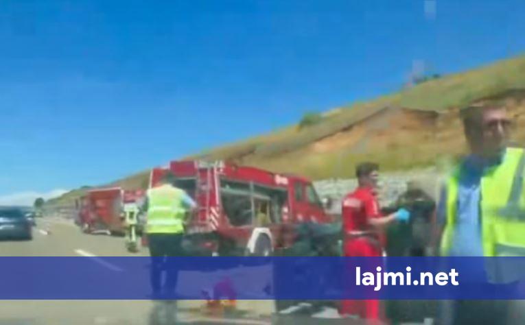 Humbi bashkëshorten në aksidentin tragjik në autostradë  kjo është gjendja e burrit të lënduar 