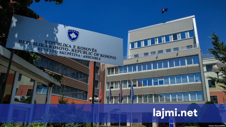 Kuvendi jep tender 35 mijë euro për sigurimin e rreth 70 automjeteve zyrtare