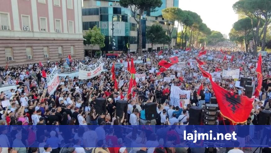 Tiranë  Në ditën e 19 të të protestës qytetare  27 persona nën hetim nga policia