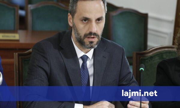 Ministri i Brendshëm i Shqipërisë Lamallari  Mund të shpallen persona të tjerë  Non Grata 