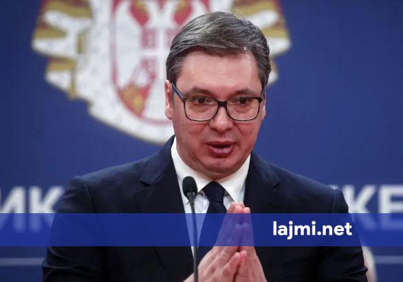 Dorëzohet Vuçiq  njofton dorëheqjen  Do të jem president vetëm për disa javë