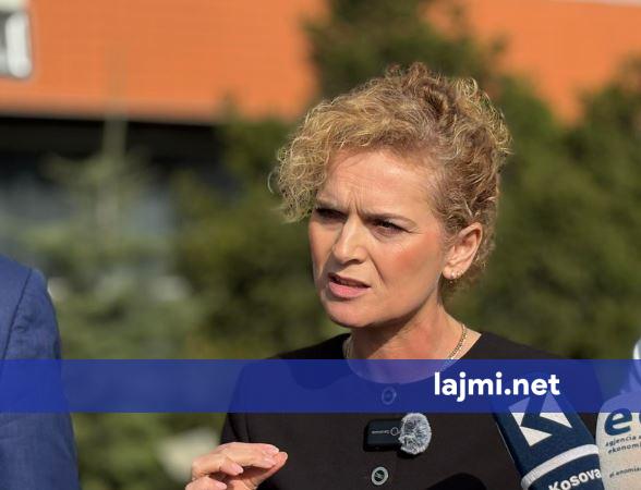 Flutura Kusari reagon aps dorëheqjes së gazetares  RTK duhet të quhet Radio Televizioni i Lëvizjes Vetëvendosje