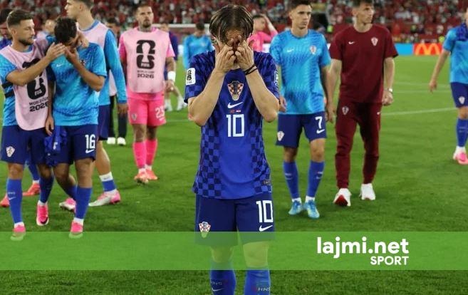 Fund i një epoke  Modric përlotet në lamtumirën e tij nga Botërori me Kroacinë