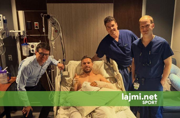 U lëndua pa luajtur fare në Kupën e Botës  Henderson i nënshtrohet operacionit
