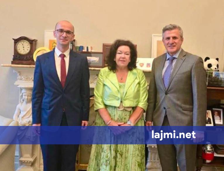 Kosova dhe Mbretëria e Bashkuar thellojnë bashkëpunimin  Ahmeti takohet me të Dërguarën e Posaçme Karen Pierce