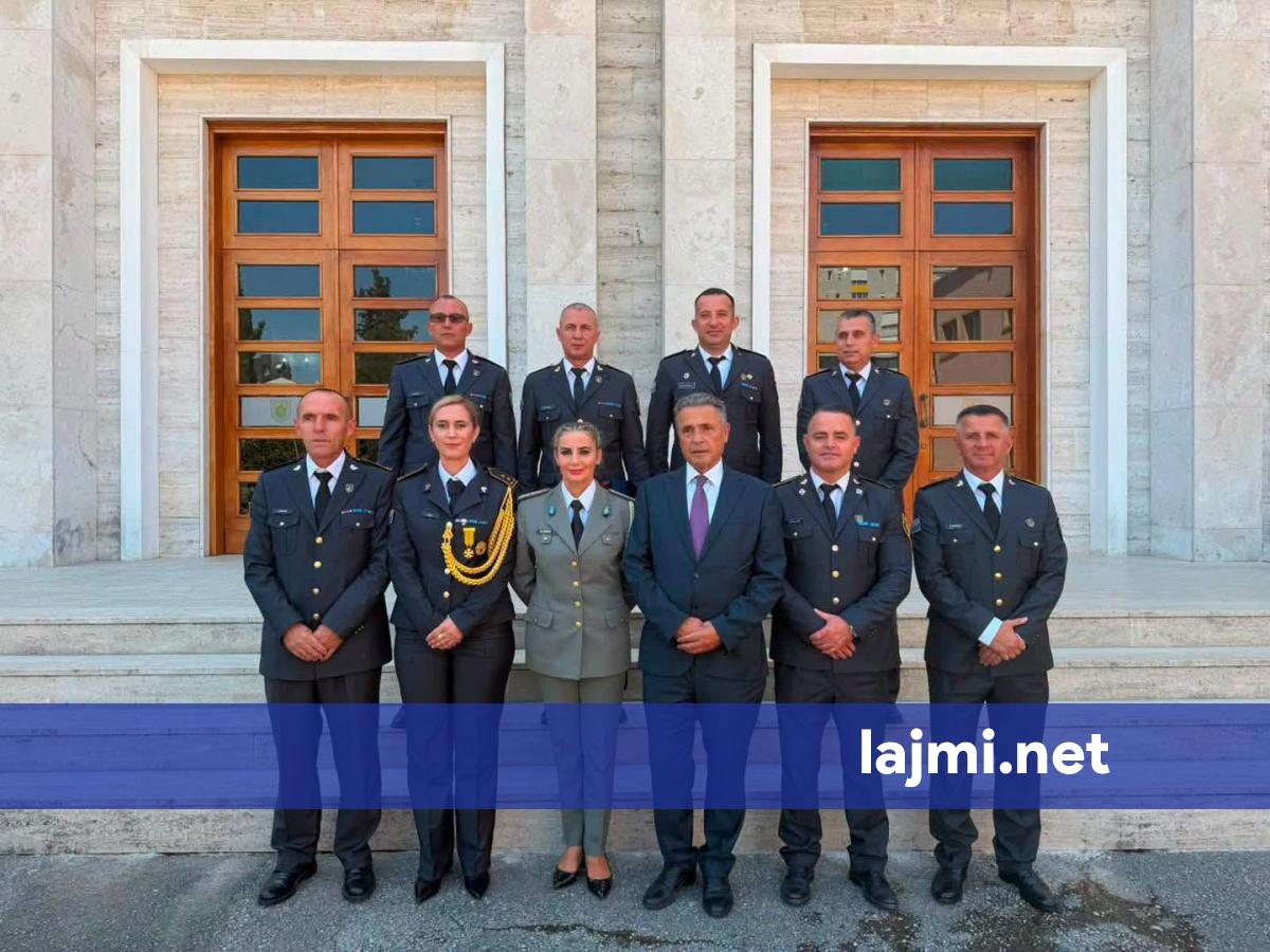 oficeret-e-fsk-se-diplomojne-ne-republiken-e-shqiperise