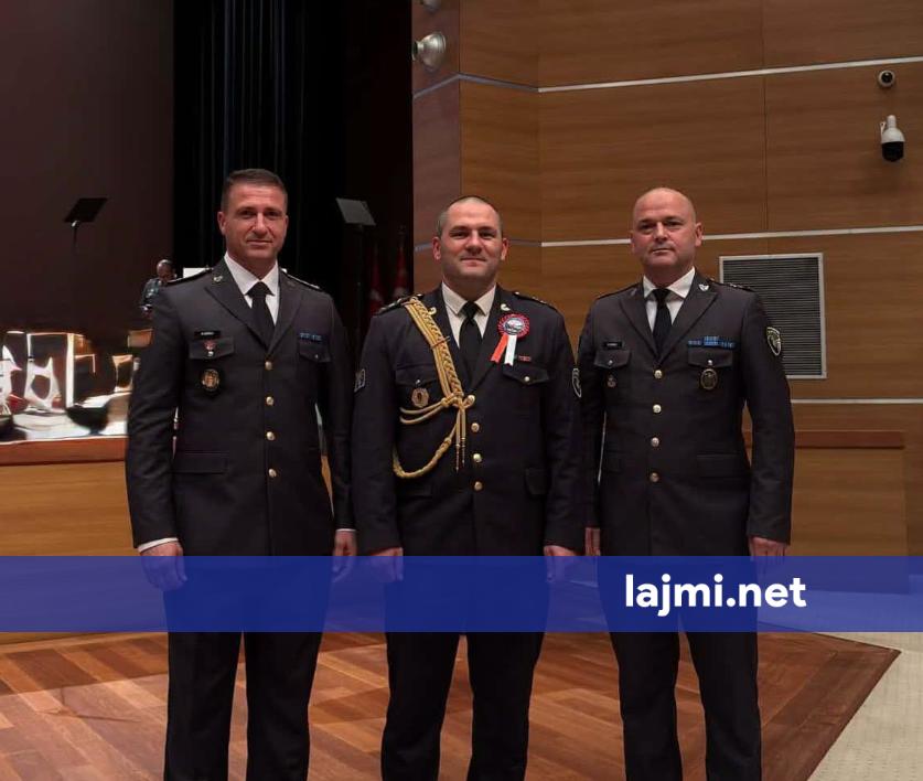 Dy nënkolonelë të FSK së diplomojnë me sukses në Kolegjin e Luftës në Turqi