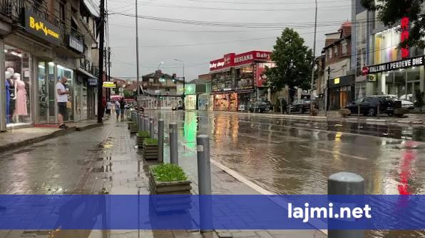 Një rrugë hapet  tjetra mbyllet   Kryeqyteti vazhdon punimet në pikun e sezonës  njofton për një pjesë tjetër që ndalohet qarkullimi për 5 ditë
