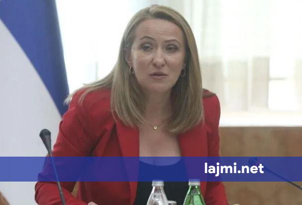 Ministrja e Serbisë përfitoi pagë për vite nga një institucion që ishte mbyllur në Pejë