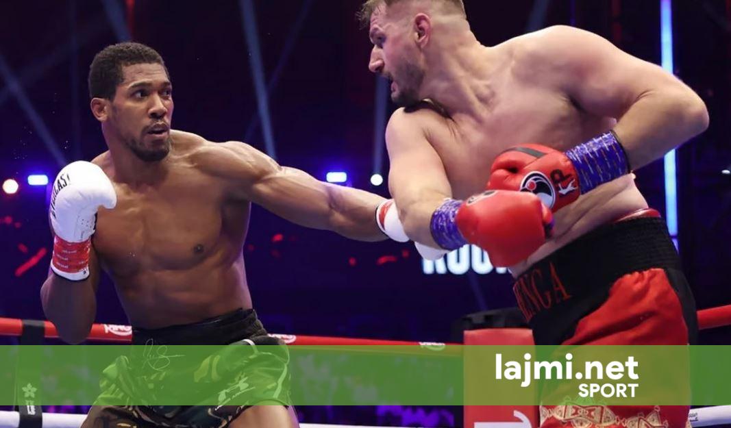  Më falni të gjithë  nuk ju bëra krenar   Kristian Prenga reagon pas humbjes nga Anthony Joshua