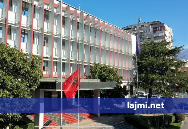 MPJ e Shqipërisë reagon për gërmimet në Kalludër  Qëndrojmë përkrah Kosovës