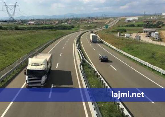Nesër kufizime për kamionët mbi 20 tonë në autoudhët e Kosovës  publikohet orari