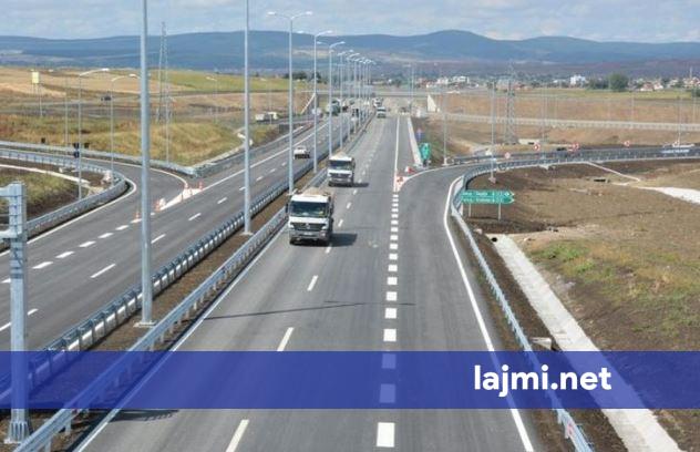 Nesër kufizohet qarkullimi i kamionëve mbi 20 tonë në autostradat e Kosovës