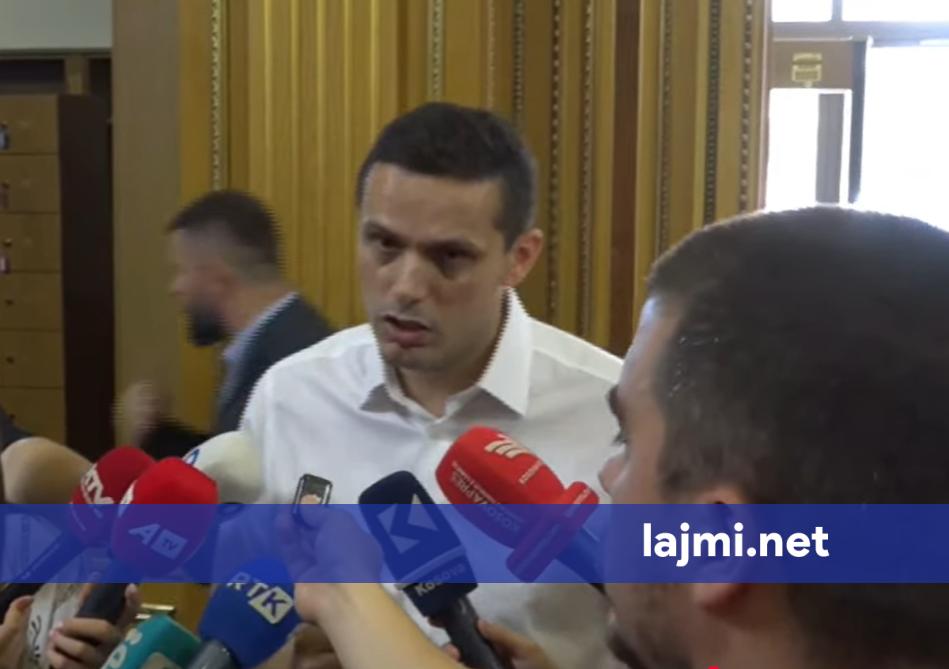 Gruda paralajmëron protesta në rast se nuk do të ketë zgjidhje  Kushtetuta është shkelur  në Kosovë po instalohet pushtet autoritar