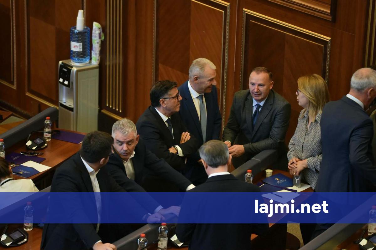 Zemaj  Mjaft me këto lojëra politike  VV duhet të thërrasë seancën   Provokimi i situatës nuk është në interes të Kosovës
