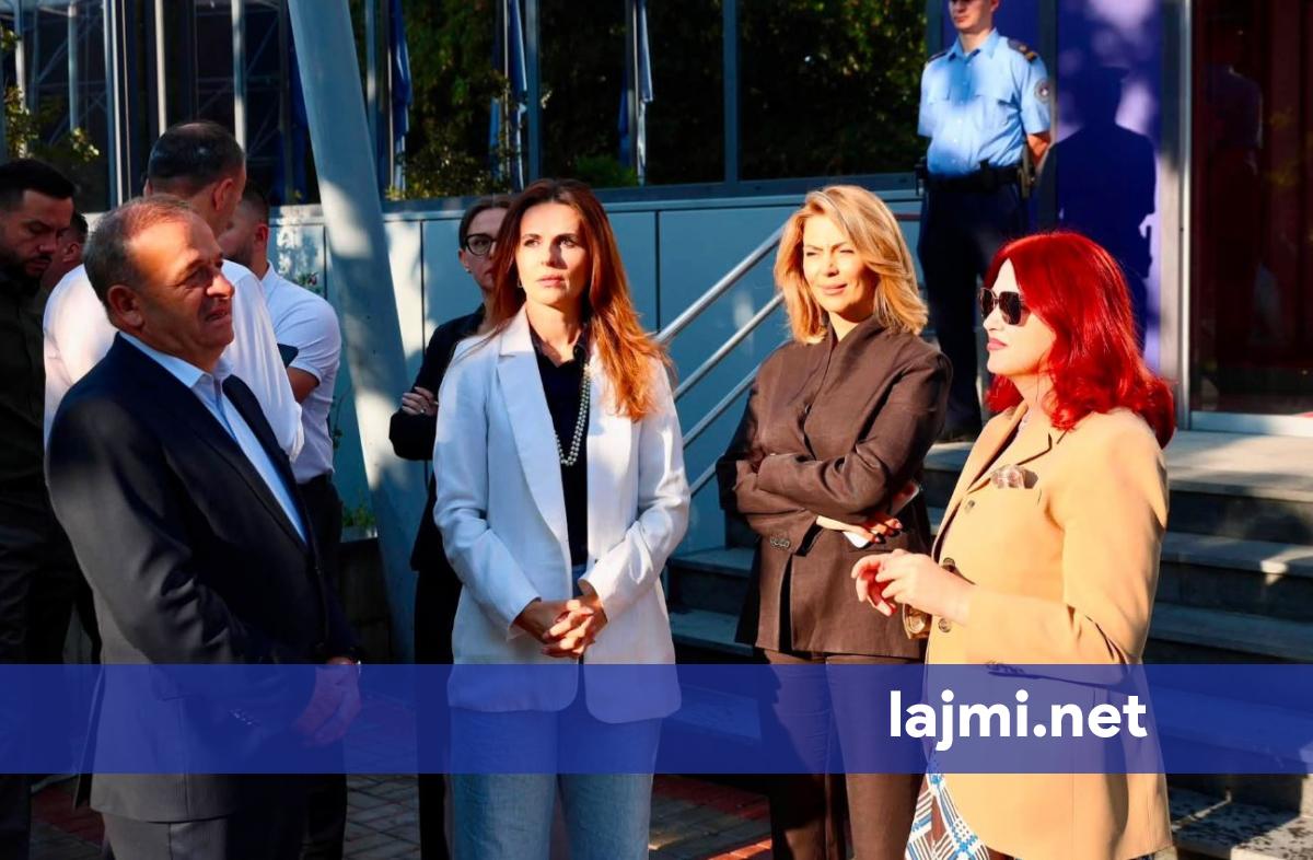 Hoxha  Do ta ndalojmë Kurtin të hyjë në zyrën e kryeministrit   paralajmëron sërish letër për thirrjen e seancës konstituive