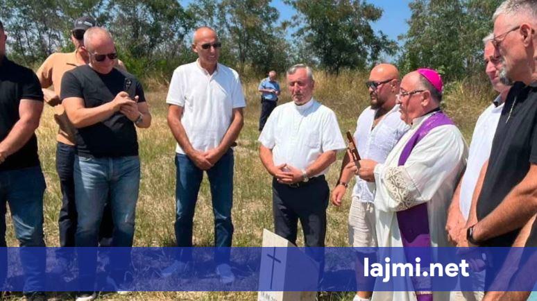 Tentim për vendosjen e gurthemelit të kishës në Zagorë të Vushtrisë  Komuna thotë se nuk kishte leje