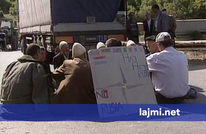 Historia e  pushtimit  rus të Rahovecit në gusht 1999 dhe bllokada e shqiptarëve që i zmbrapsi ata