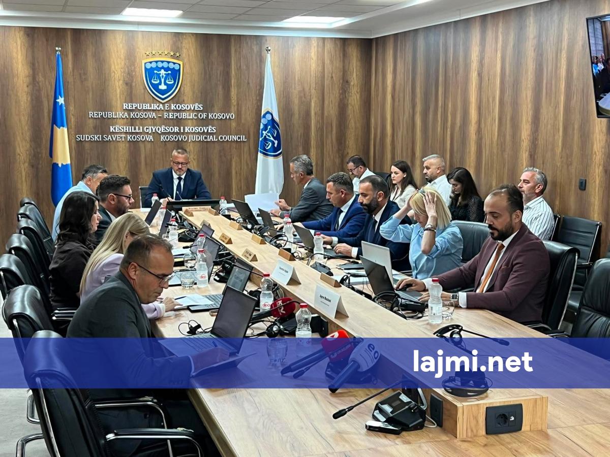 Nis mbledhja e Këshillit Gjyqësorë  a do votohet sot për dorëheqjet e serbëve 