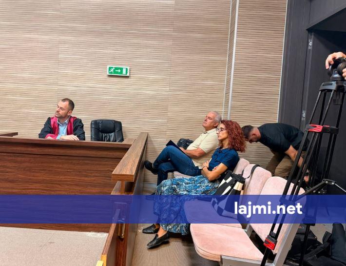 Nis seanca ndaj Sveçlës për gazin lotsjellës në Kuvend  i akuzuari paraqitet para trupit gjykues