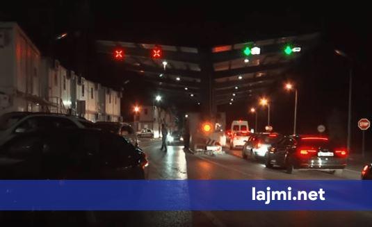 Pritje deri në 30 minuta në disa pika kufitare