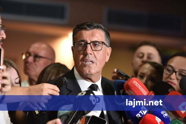  Tri herë në takim u thashë se     Haziri zbulon se e kishte paralajmëruar disa herë Abdixhikun se propozimi i Sejdiut do të dështoj