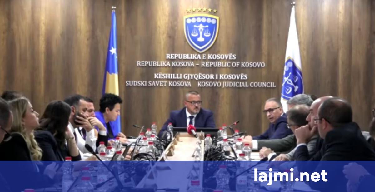  Sugjerimet mbaji për vete   S besoj që ju hyn në udhë çka kam përjetu në udhëtime zyrtare  Kryetari i Gjykatës Supreme debaton me anëtarin e KGjK së