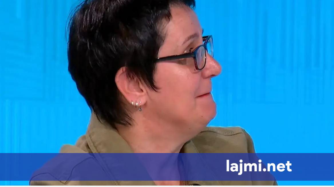 Aida Dërgutin emocionohet dhe tradhtohet nga lotët derisa flet për rrugëtimin për liri