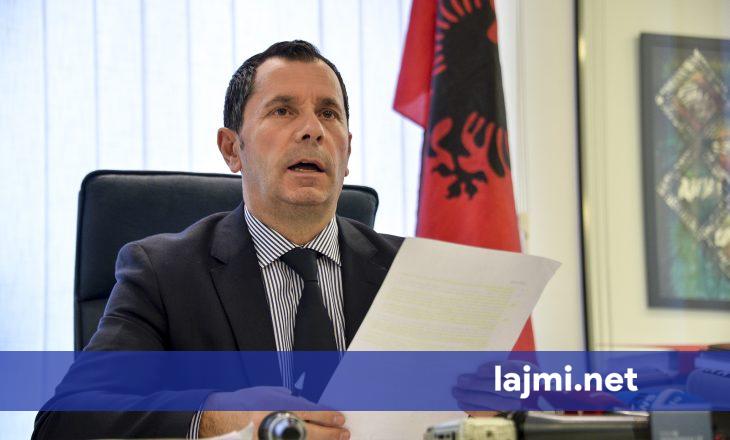 Gashi  Trupi gjykues ka tre gjyqtarë  i katërti është vetëm rezervë