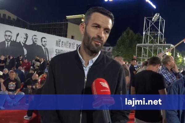 Rrahmani në protestën para Qeverisë  Vendimi i Speciales i padrejtë  PDK ja po shqyrton veprimet juridike