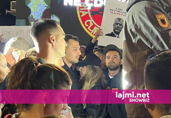 Yll Limani pjesë e protestës  Jo në emrin tim 