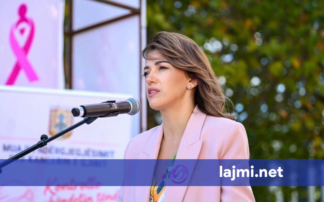 Haxhiu në  Race for the Cure   Kontrollet e hershme janë të rëndësishme në luftën kundër kancerit të gjirit