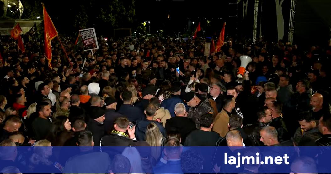 13 net  i njëjti zë  Sheshi mbushet sërish në mbështetje të çlirimtarëve