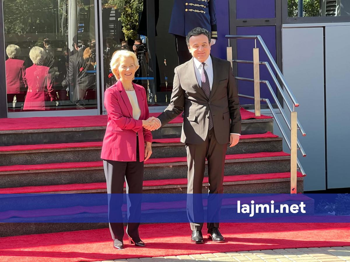 Ursula von der Leyen takohet me Kurtin  pas takimit deklarohen për media
