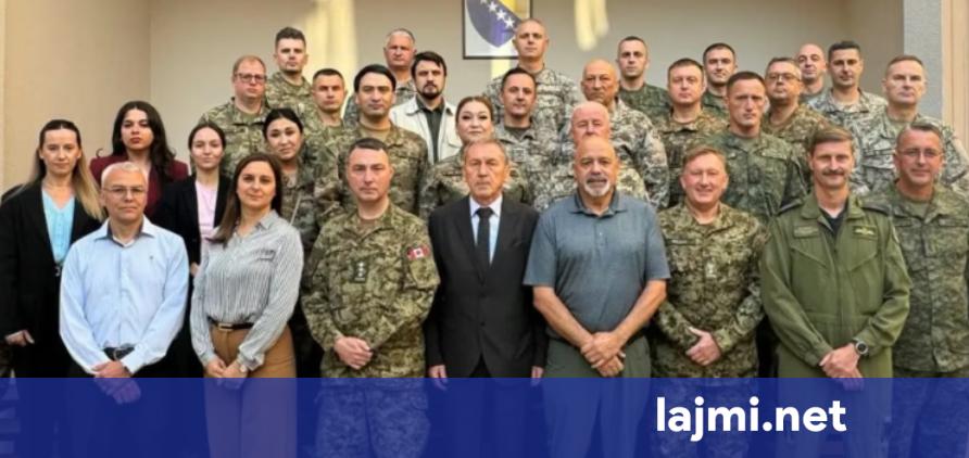 oficere-te-fsk-se-trajnohen-nga-ushtria-kanadeze-ne-bosnje