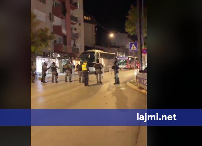 Policia në të gjithë qendrën e kryeqytetit   blindohet  edhe rruga te Qafa