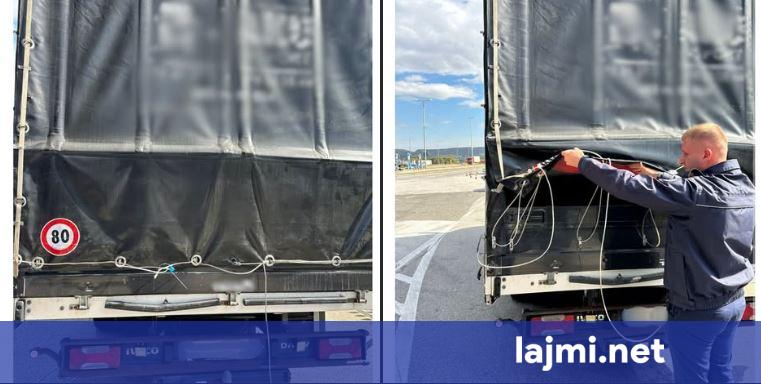 Dogana zbulon parregullsi në plombimin e një mauneje në Vërmicë  shoferi gjobitet me 500 euro